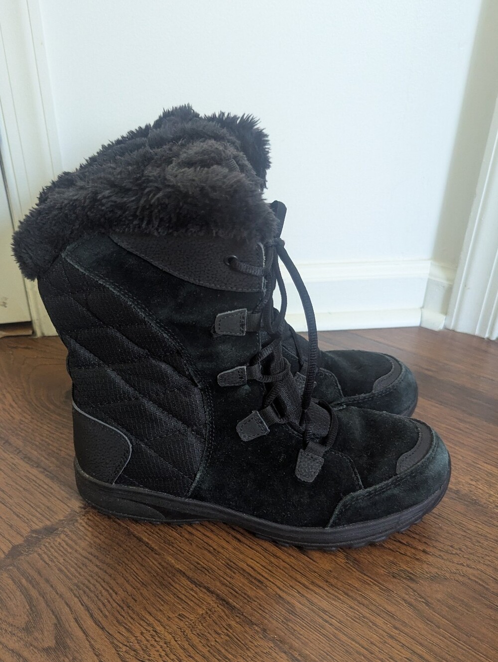 Columbia Women's Ice Maiden II Snow Boots Black Size 10 Outdoors